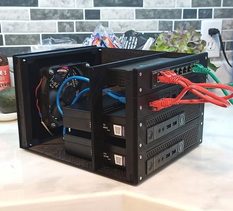 DIY Home Server Case by Fox50 - Thingiverse Home Server Rack, Home Server, Gaming Computer Setup, Home Lab, Robotics Projects, Server Room, Custom Computer, Computer Server, Server Rack