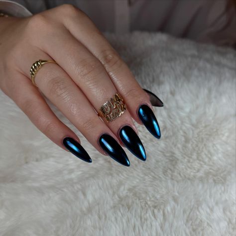 Blue chrome softgel💙 Blue Nails Chrome, Deep Blue Nails, Chrome Nails Silver, Blue Chrome Nails, Nails Chrome, Blue Chrome, Nails Silver, Chrome Nails, Blue Nails