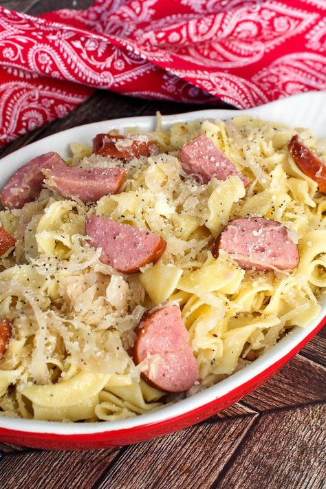 Kielbasa Lazy Pierogi Perogies Recipes, Lazy Perogies, Lazy Pierogi, Popular Pies, Cheese Macaroni, Pierogi Recipe, Potluck Dinner, Recipes From Around The World, Italian Meats