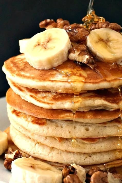 Jamie Oliver Pancakes, Easy American Pancakes, Pancake Banane, Pancake Ideas, American Style Pancakes, Banana Oatmeal Pancakes, Fluffy Pancake Recipe, Kefir Recipes, American Pancakes