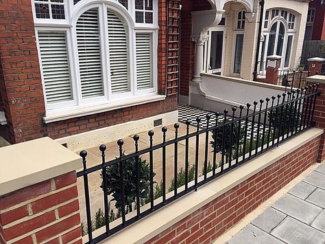 Front Garden Company red brick wall metal rails cap coping planting London Clapham Fulham Chelsea Kensington Garden Brick Wall, Victorian Front Garden, Front Garden Ideas Driveway, Brick Wall Gardens, Terrace House Exterior, Garden Ideas Driveway, Garden Design London, Garden Front Of House, Garden Railings