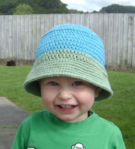 Crochet Lanyard, Hats For Summer, Crochet Baby Cap, Crochet Hats For Boys, Crochet Summer Hats, Kids Bucket Hat, Crochet Sun Hat, Baby Hat Patterns, Crochet Hat Free