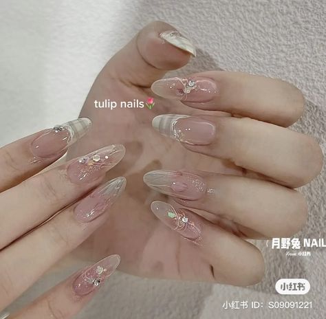 #douyin #nails White Douyin Nails, Douyin Nails Almond, Douyin Nails, Tulip Nails, Nails Almond, Nails Inspo, Almond Nails, How To Do Nails, Stylish Nails