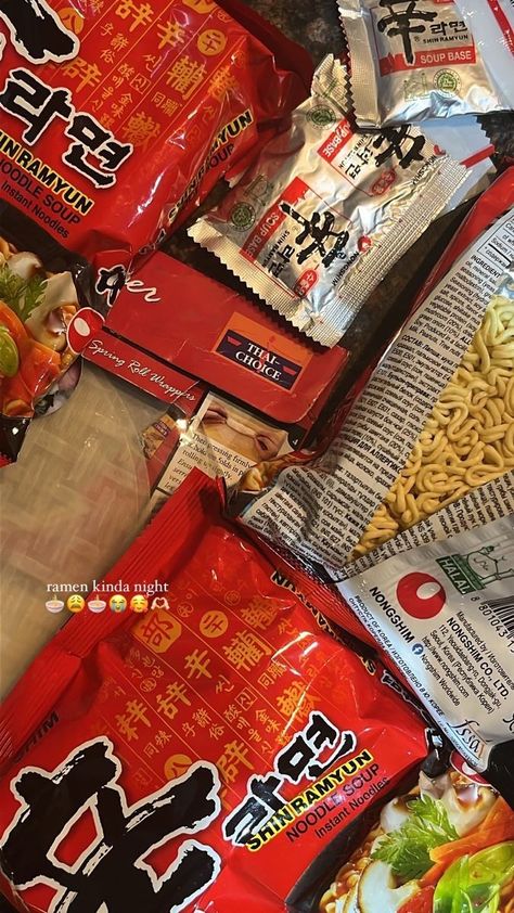 Ramen time Cup Noodles Snapchat Story, Late Night Food Caption, Korean Food Captions Instagram, Noodles Captions Instagram, School Dump Captions, Ramen Ig Story, Noodles Instagram Story, Aesthetic Food Story Instagram, Ramen Snapchat Story