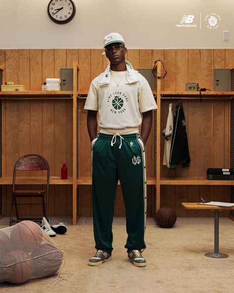 Clothing Campaign Ideas, Vintage Basketball Aesthetic, Preppy Photography, Basketball Fashion, College Wardrobe, Golf Brands, Aime Leon Dore, New York Street, Winter 2022