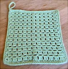 Hyggetanten: Hæklede vaskeklude.. DIY Crewel Embroidery Tutorial, Digital Embroidery Patterns, Dishcloth Crochet Pattern, Crochet Kitchen, Crochet Dishcloths, Circular Knitting Needles, Crochet Square, Circular Knitting, Sock Yarn