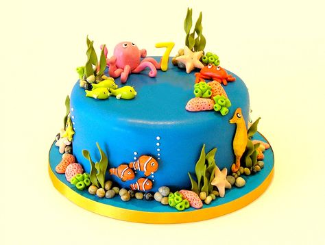 Aquarium Cake, Aquarium Birthday, Octonauts Cake, Fish Cake Birthday, Susie Cakes, Island Cake, 7th Birthday Cakes, Ocean Cakes, Under Sea