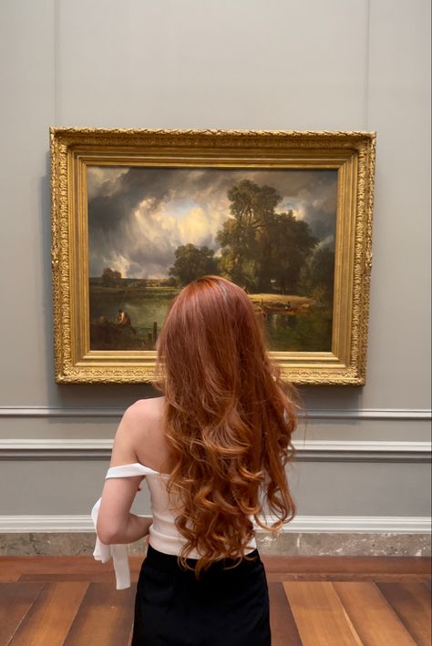 Died Red Hair, Auburn Hair Aesthetic, Auburn Wavy Hair, Auburn Aesthetic, Evans Aesthetic, Ginger Hair Girl, Red Hair Inspo, Ginger Girls, Lily Evans