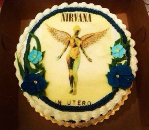 In Utero cake Nirvana Birthday Cake, Nirvana Birthday, Nirvana Cake, Kurt Cobain Birthday, Rock And Roll Cake, Cake Band, 15th Birthday Cakes, My Birthday Cake, Rock Cake