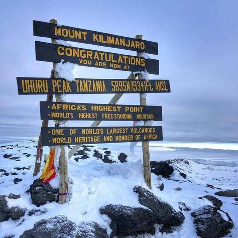 📌Book for your Mountain climbing adventures with us. 📌link on bio Kilimanjaro Climb, Adventure Goals, Mount Meru, Mt Kilimanjaro, Tanzania Safari, Mount Kilimanjaro, Safari Adventure, Pikes Peak, Mountain Climbing