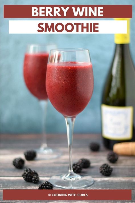 This delicious Berry Wine Smoothie is so simple to make! All you need is a bag of frozen berries and a sweet, white wine. This really is the perfect drink for a long, holiday weekend that is the unofficial start of summer! Elegant Drinks, Wine Smoothie, Egg Butter, Watercolor Food Illustration, Wine Slushie, Sweet White Wine, Frozen Berries, Watercolor Food, Long Holiday