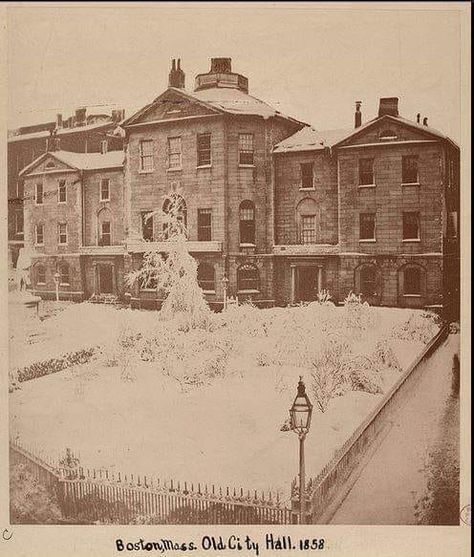 Old City Hall, Boston, Massachusetts, circa 1858 Boston Architecture, Boston City Hall, Boston History, Boston Mass, The Oregon Trail, Boston Strong, Boston Public Library, Asian History, Oregon Trail