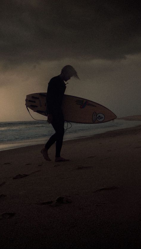 Dark Surf Aesthetic, Surfer Vibe, Surf Aesthetic, Walter Mitty, Camping Vibes, California Surf, Surf Board, Beach Camping, California Dreaming