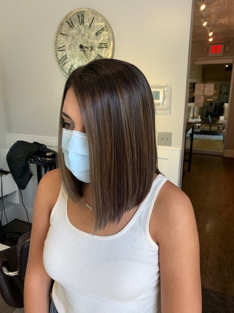 Haircolour Ideas Short Hair, Short Brown Hair Balayage Straight, Dark Brown Hair With Chocolate Highlight, Brown Hair With Ash Highlights, Chocolate Brown Hair Short, Caramel Balayage Straight Hair, Brunette Highlights On Dark Hair, Neutral Brown Balayage, Brunette Hair With Dimension