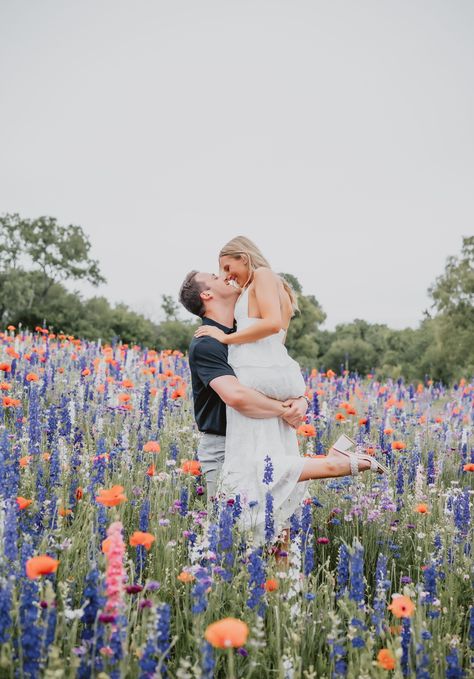 Dallas Engagement Photos, Texas Wedding Photographer, Dallas Wedding Photographer, North Dallas Engagement Session, Engagement in Dallas Texas, Places for engagement photos in Dallas Texas, Places to take photos in Dallas, North Dallas Engagement Photos, Dallas Engagement Photographer, texas discovery gardens wedding, botanical gardens engagement pictures, spring engagement photos, spring engagement photos outfits, spring floral engagement photos, dallas wildflower engagement photos Engagement Pictures Spring, Engagement Photos Outfits Spring, Engagement Photos Spring, Spring Engagement Photos Outfits, Engagement Shoots Poses, Dallas Engagement Photos, Texas Wildflowers, Dallas Engagement, Family Wedding Photos