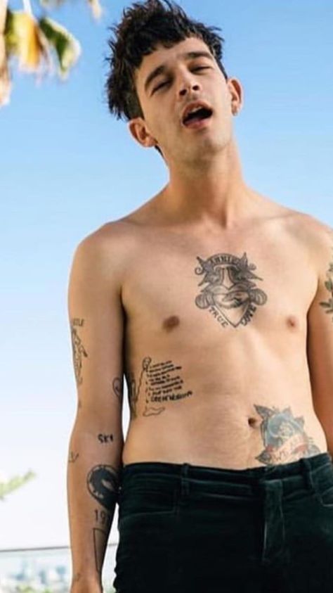 Matty Healy Photoshoot, Matty Healy Tattoos, Marty Healy, Ratty Healy, Truman Black, Men Celebrities, Matthew Healy, Morgan Evans, Matt Healy