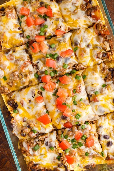 Layered Mexican Tortilla Casserole, Mexican Baked Dishes, Enchilada Lasagna Recipe, Mexican Food Recipes Corn, Healthy Ground Beef Mexican Recipes, Taco Lasagna With Corn Tortillas, Mexican Lasagna Recipe With Corn Tortillas, Mexican Lasagna With Flour Tortillas, Mexican Main Dish Recipes