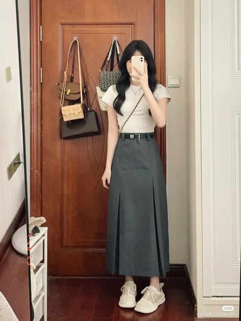 Long Skirt Outfits, Korean Casual Outfits, Everyday Fashion Outfits, Long Sleeve Short Dress, Modest Fashion Outfits, 가을 패션, Korean Outfits, Casual Style Outfits, Skirt Outfits