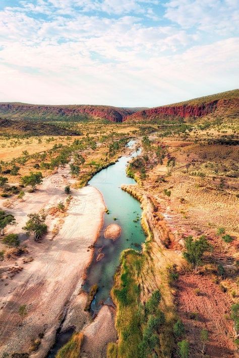 Aussie Photography, Australia Landscape, Landscape Images, Australia Travel Guide, Outback Australia, Australian Travel, Northern Territory, Incredible Places, Australia Travel