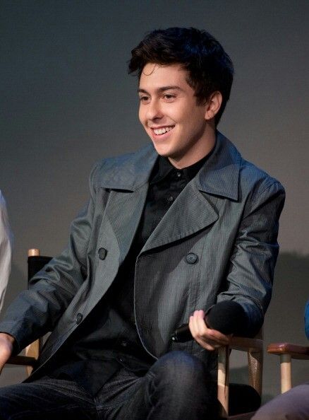 Nat Wolff - Hated the Naked Brothers band with a burning passion, but I freaking love him now. Nate Wolff, Nat Wolff Paper Towns, Natt Wolf, Corey Hawkins, Alex Wolff, Nat Wolff, Ryan Lee, Burning Passion, Evan Ross