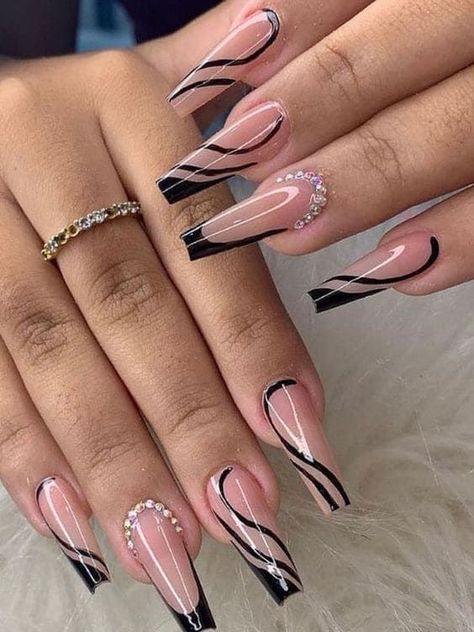 Gothic Nails, Black Nail Designs, Negroni, Beauty Nail, Fancy Nails, Nail Arts, Long Acrylic Nails, Gorgeous Nails, Cute Acrylic Nails