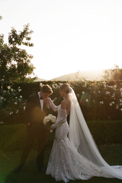 Timeless Elegance—H+M's Wedding Day | SoCal Based Wedding Photographer | H+M's wedding is my current obsession. It was a day of elegant style and heartfelt moments. Giving vogue-inspired wedding style. See tons of inspiration for bride and groom documentary wedding photos, film wedding photos, and more. Follow me for more vogue inspired wedding and engagement inspiration. European Countryside, Photo Mood, Wedding Portrait Poses, Vogue Wedding, Wedding Picture Poses, Photography Styles, Wedding 2025, Wedding Photography Styles, Greece Wedding