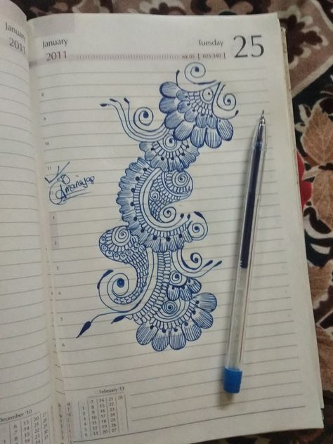 Digain Paper, Mehndi Designs Drawings On Paper, Mehndi Designs Pencil Sketch, Mehndi Drawing On Paper, Mahindi Desine, Mehendi Drawing, Floral Henna Designs, Alpona Design, Easy Mandala Drawing