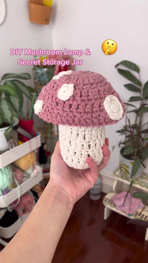 Crochet Ideas For Smokers, Free Crochet Mushroom Pattern, Fall Craft Fair Ideas To Sell, Crochet Stash Jar Pattern Free, Crochet Mushroom Lighter Holder Pattern Free, Crochet Projects For Stoners, Stash Jar Ideas Diy, Mushroom Crochet Pattern Free, Stash Jar Crochet Pattern