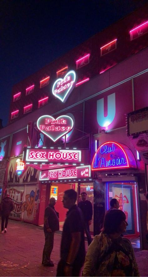 Red Light District Aesthetic, Portimao Portugal, Red Architecture, Amsterdam Red Light District, Red Light Green Light, House Of Balloons, Pink Palace, St Pauli, Berlin City