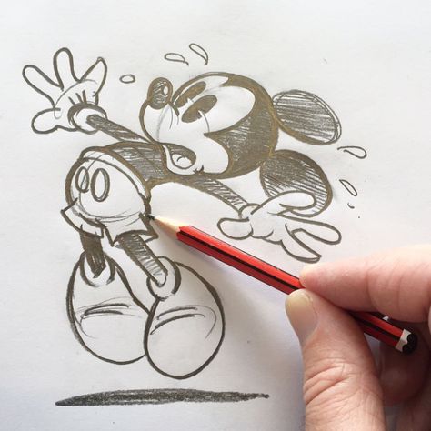 Doodling Mickey. Thought I'd repost these now that I can combine the images. #sketch #pencil #doodle #mickeymouse #disney #smile… Mickey Mouse Art Draw, How To Draw Disney Style, Disney Sketches Pencil, Disney Characters Drawings, Mickey Aesthetic, Cartoon Doodle Art, Disney Characters Easy, Disney Character Sketches, Doodles Aesthetic