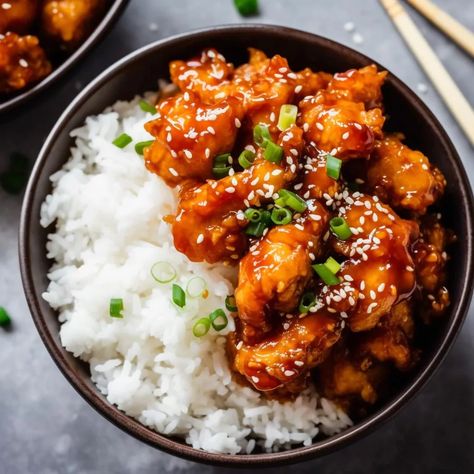 Korean Fried Chicken Koreansk Mat, Korean Fried Chicken Recipe, Best Korean Food, Most Popular Dinner Recipes, Food Reference, Popular Dinner Recipes, Fried Chicken Recipe, Korean Fried Chicken, Food Babe