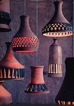 Mark Van Der Voort Miernicki, ceramic pendant lamps. Pottery Lamp, Deco Luminaire, Tanah Liat, Keramik Design, Ceramic Light, Pottery Classes, Ceramics Projects, Ceramic Pendant, Cool Ideas