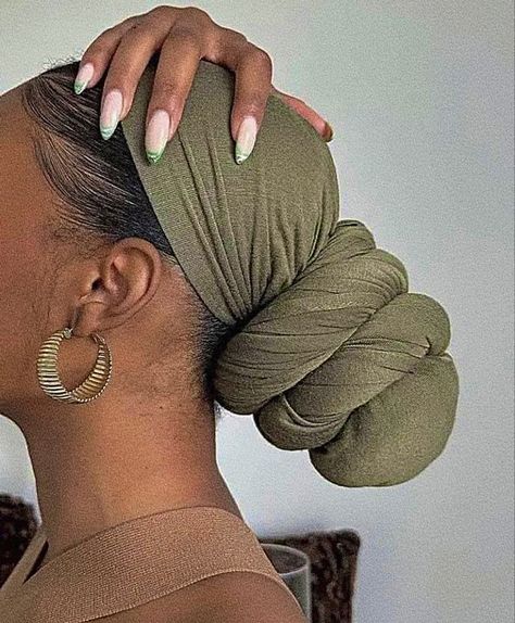 Headwear Aesthetic, Modest Baddie, Christian Veiling, Hair Scarf Tutorial, Headwrap Styles, Headwrap Hairstyles, African Hair Wrap, Hair Scarves, Turban Hijab