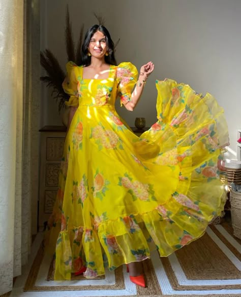 Organza Haldi Outfit, Organza Frock Designs Latest, Dresses From Scratch Ideas, Organza Gown Designs Latest, Floral Organza Kurti Designs Latest, Orgenza Frock Suit For Girl, Organza Floral Long Frocks, Floral Organza Long Frocks Indian, Yellow Frocks For Women