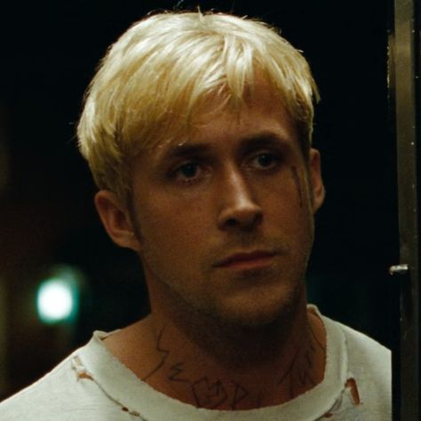 Ryan Gosling as Luke in "A Place Beyond the Pines (2012)". A Place Beyond The Pines, Luke Glanton, Place Beyond The Pines, Beyond The Pines, Райан Гослинг, The Pines, Girl Dinner, Ryan Gosling, Movie Characters