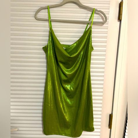 Sincerely Jules Size Large Never Worn Stretch Material Light Green Metallic Sabrina Carpenter Green Dress, Sparkly Light Green Dress, Lime Green Mini Dress, Neon Green Clothes, Green Going Out Outfits, Martini Costume, Euphoria Aesthetic Outfits, Olive Costume, Green Birthday Dress