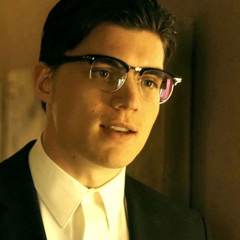 Zane Holtz, The Secret History Aesthetic, Henry Winter, Gentleman Aesthetic, Dream Boyfriend, Character Inspiration Male, Donna Tartt, Sims Hair, The Secret History