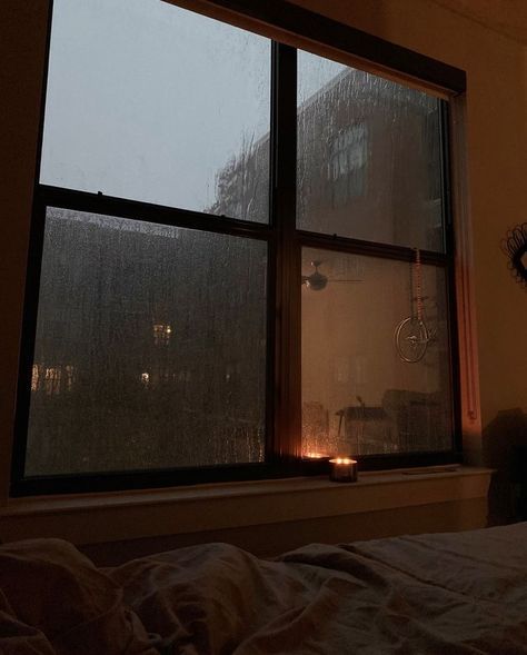 Rainy Window, Rainy Mood, Relaxing Rain Sounds, Cozy Rainy Day, Calming Pictures, Rainy Day Aesthetic, I Love Rain, Night Rain, Love Rain