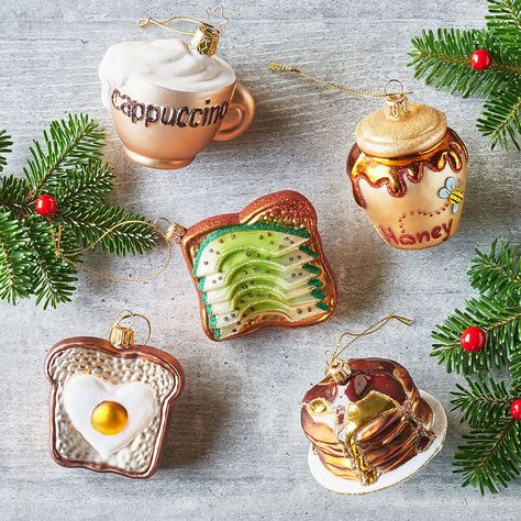 These Food Ornaments From Sur La Table Are About to Make Your Christmas Tree Way Cuter Food Ornaments, Xmas Food, Noel Christmas, Christmas Tree Themes, Ornaments Diy, Diy Food, Glass Ornaments, Avocado Toast, Holiday Spirit