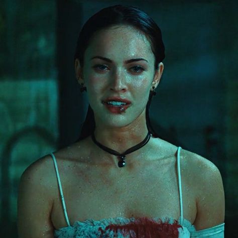 Jeniffers Body Icon, Jennifers Body Megan, Megan Fox Jennifer's Body, Jennifer's Body Aesthetic, Jennifer’s Body, Effy Stonem, Palaye Royale, Jennifer's Body, Halloween Costume Outfits