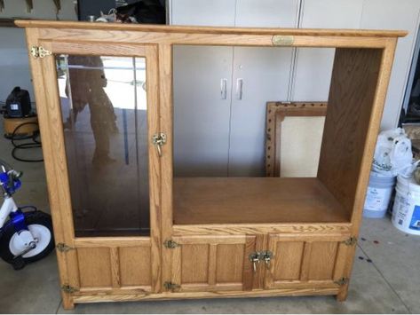 My boyfriend and I have seen countless entertainment centers being given away on craigslist and other sites. We're talking about those old, clunky wood ones tha… Upcycling, Old Wood Furniture, Oak Entertainment Center, Old Tv Stands, Diy Bank, Old Entertainment Centers, Wood Entertainment Center, Tv Entertainment Centers, Diy Entertainment