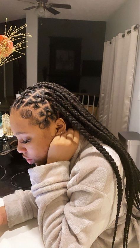 Twisted Hair, Black Hair Clips, Big Box Braids Hairstyles, Braided Hairstyle, Braided Cornrow Hairstyles, Braids Hairstyles Pictures, Cute Box Braids Hairstyles, Protective Hairstyles Braids, Trendy Hairstyle