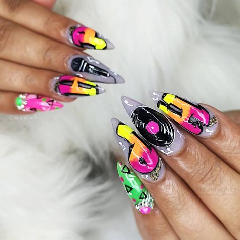 Hip Hop Nails, Nails Design Simple, Themed Nails, 90s Hiphop, 90s Theme, Simple Nail Designs, Funky Nails, Nails Design, Nail Design