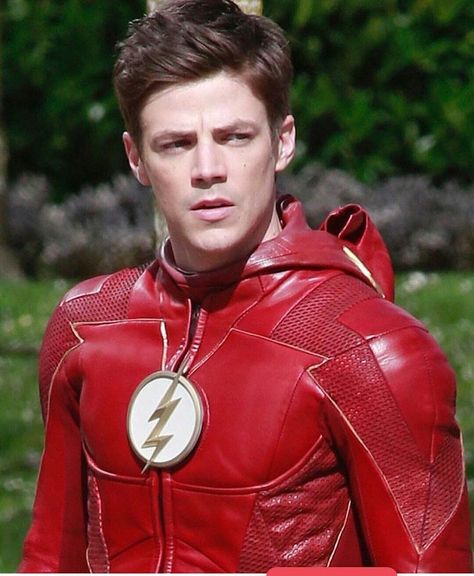 Berry Allen, Flash Season 4, Flash Costume, Funny Tom, Flash Barry Allen, Supergirl 2015, The Flash Grant Gustin, The Flash Season, Flash Tv Series