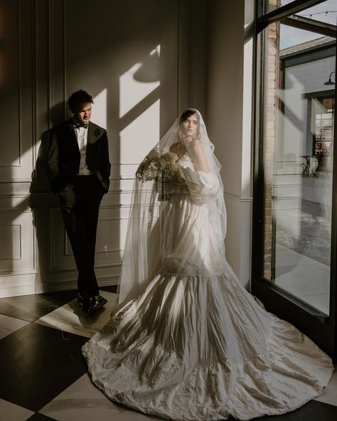 Ben + Ashton, the true Anakin & Padme🤍 • • • Styling/ concept: @mistylancasterphotos Coordinator: @ejevents___ H&M: @styledbyh.hair @aestheticsxsav Models: @benandashton Dress: @dalliancegownrentals Florals: @noellasflowers Jewelry: @shopmoss • • • #HuntsvillePhotographer #HuntsvilleWeddingPhotographer #AlabamaWeddingPhotographer #ALWeddingsMag #AlabamaWeddings #SouthernWeddings #SouthernBride #AlabamaPortraits #DestinationWeddingPhotographer #HometownBrideGuide #PortraitPhotographer #Blu... Dreamy Wedding Pictures, Fairytale Wedding Photography, Old Time Wedding Photos, Moody Wedding Photography Style, Wedding Aesthetic Photos, Wedding Photo Aesthetic, Paris Chateau, Anakin Padme, Moody Wedding Photography