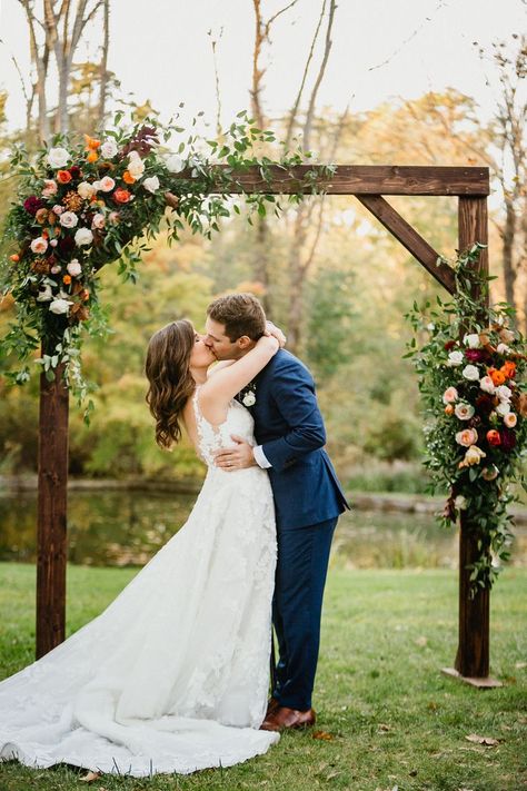 Fall Ceremony Arch, Arbor For Wedding, Ceremony Arch Flowers, Greenery Ceremony, Fall Wedding Florals, Simple Wedding Arch, Wood Wedding Arches, Chuppah Flowers, Wedding Pergola