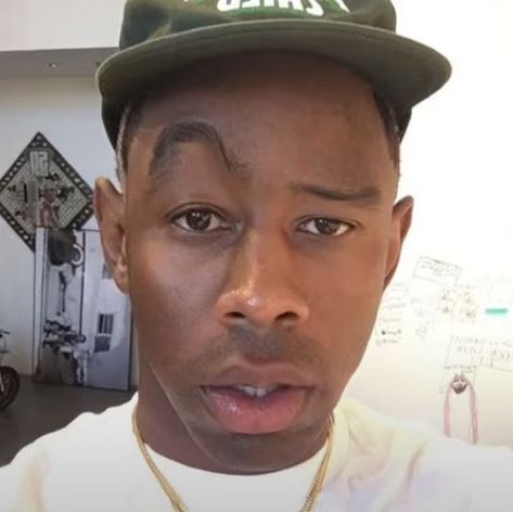 Tyler The Creator Wallpaper, Webtoon App, Funny Reaction, Goofy Pictures, Funny Profile, Soccer Boys, Silly Images, Read Comics, Mood Humor