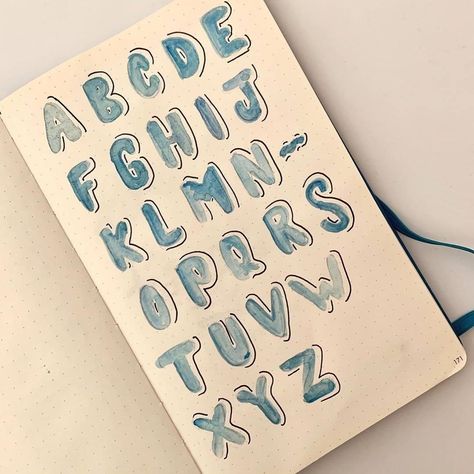 Fonts And Calligraphy, Bullet Journal Hand Lettering, Lettering Styles Alphabet, Bullet Journal Ideas Templates, Lettering Guide, Bond Paper Design, Desain Buklet, Best Fonts, Seni Dan Kraf