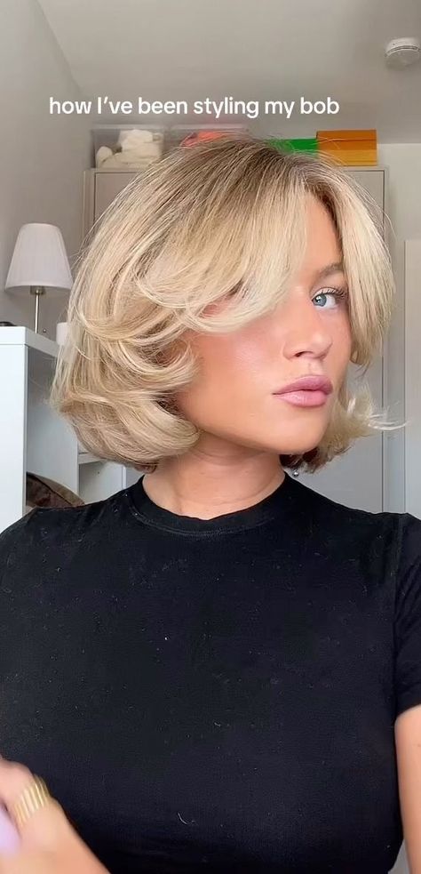 short hairstyle, short haircut for women, bob haircut, bob hairstyle, long bob, textured bob, layered bob, bob hairstyles Kate Moss Bob Haircut, Bob Hair Blowout, Bouncy Blonde Bob, Layered Bob Blowout, 1960s Bob Haircut, Blonde Bob Blowout, Perfect Bob Haircut, Blonde Bob Layers, Rachel Bob Haircut