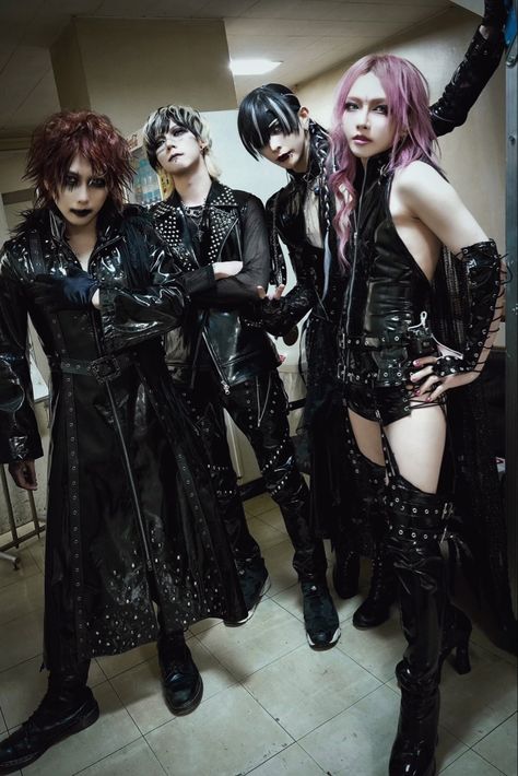 Jiluka Group Photo, Jiluka Poster, Jiluka Wallpaper, Angura Kei Fashion, Angura Kei Aesthetic, Visual Kei Bands, Angura Kei, V Kei, Visual Kei Fashion